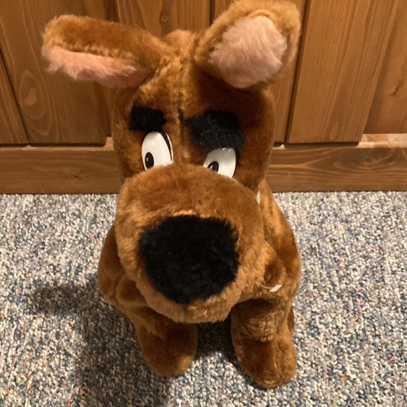 Other - Scooby Doo Stuffed Animal